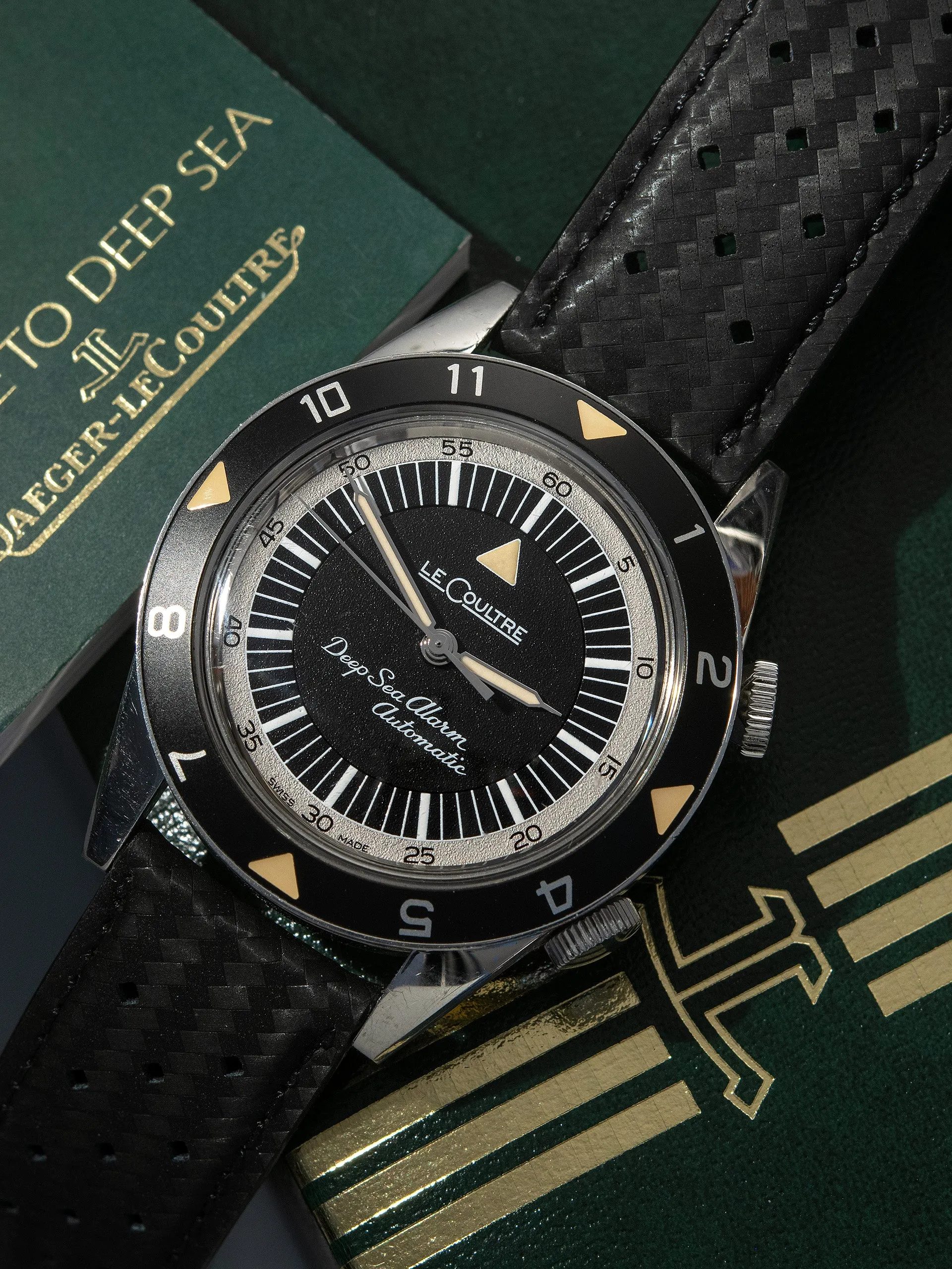 2014 Jaeger-LeCoultre Memovox 'Tribute to Deep Sea' (Ref. Q2028440) "USA Edition" W/ Box & Papers