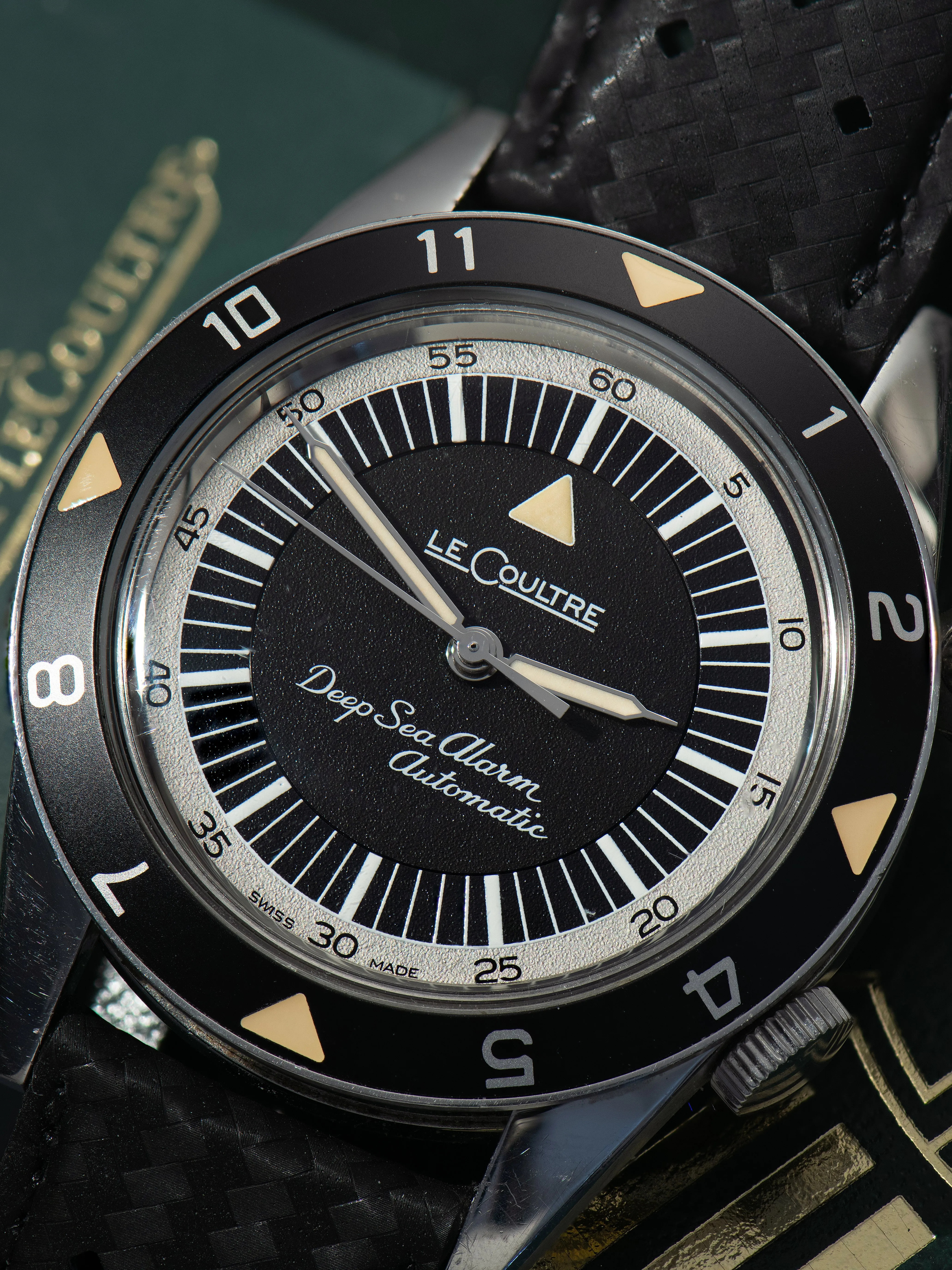 2014 Jaeger-LeCoultre Memovox 'Tribute to Deep Sea' (Ref. Q2028440) "USA Edition" W/ Box & Papers