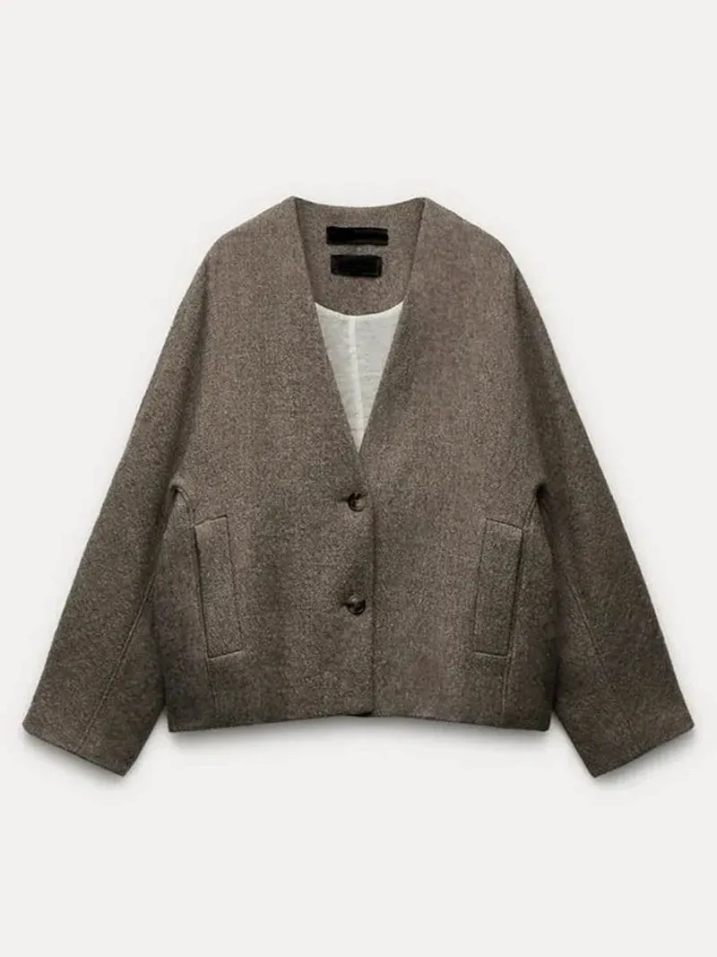 Chloe - Chic oversized blazer for minimalist style and comfort