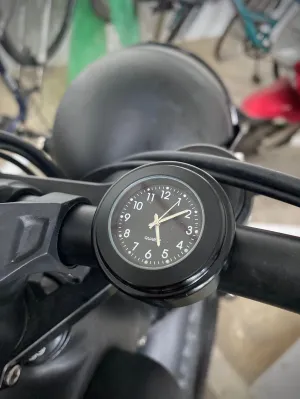 Handlebar Timepiece - metal quartz clock