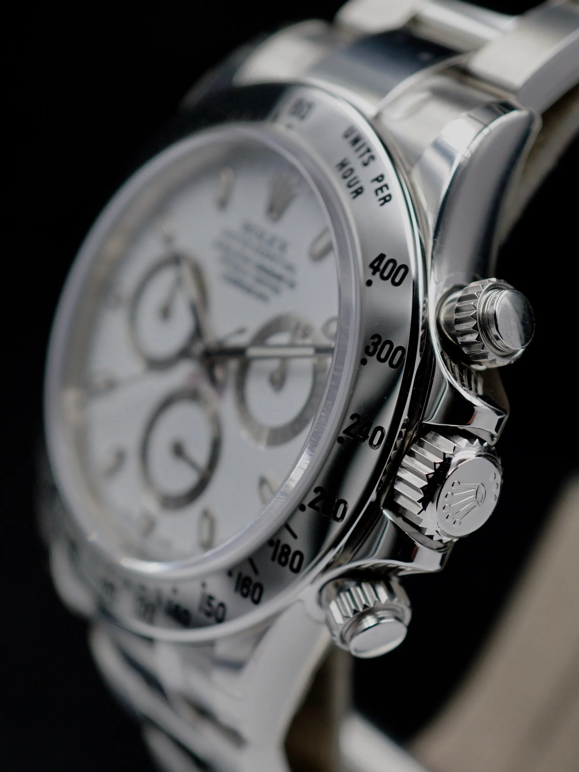 MINT 2016 Rolex Daytona 116520 White Dial with Box and Papers