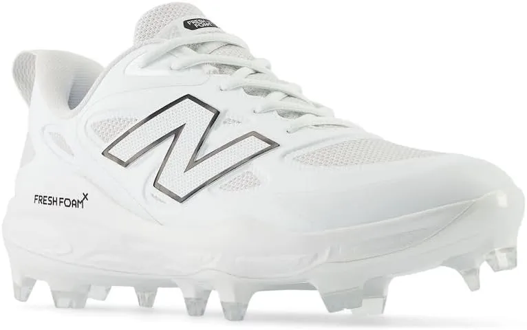 New Balance Women's Fresh Foam Velo V4 Molded Softball Shoe