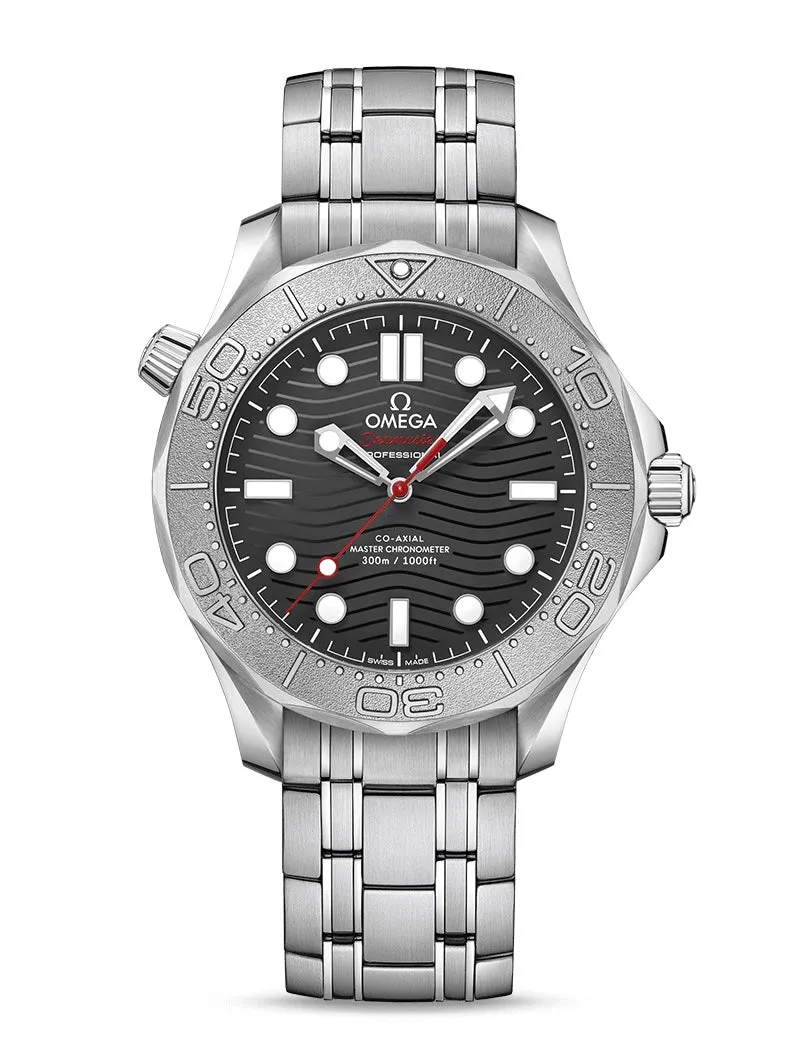 Omega Seamaster Diver Chronometer Stainless steel & Titanium Men's Watch