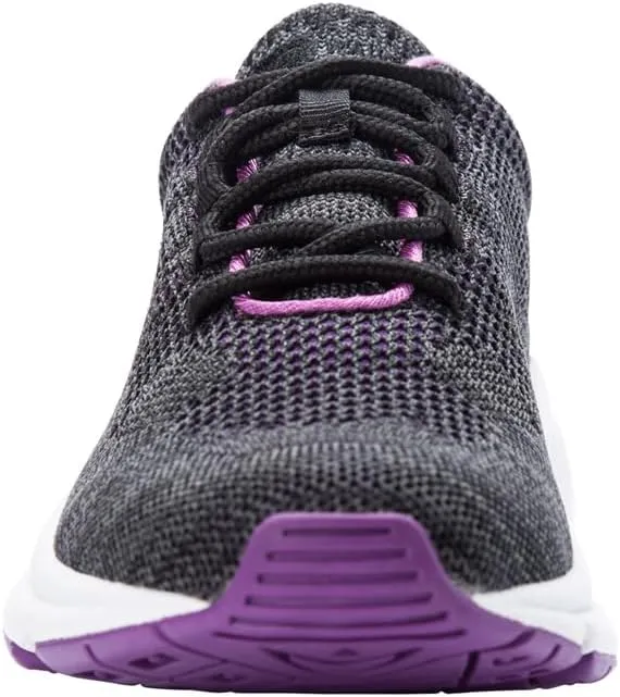 Propt Women's Stability Fly Walking Sneaker