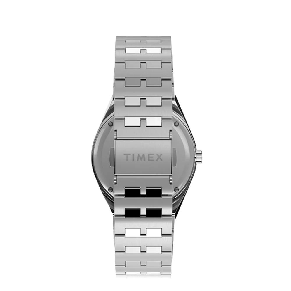 Q Timex Diver GMT 38mm Stainless Steel Band Watch TW2V38100