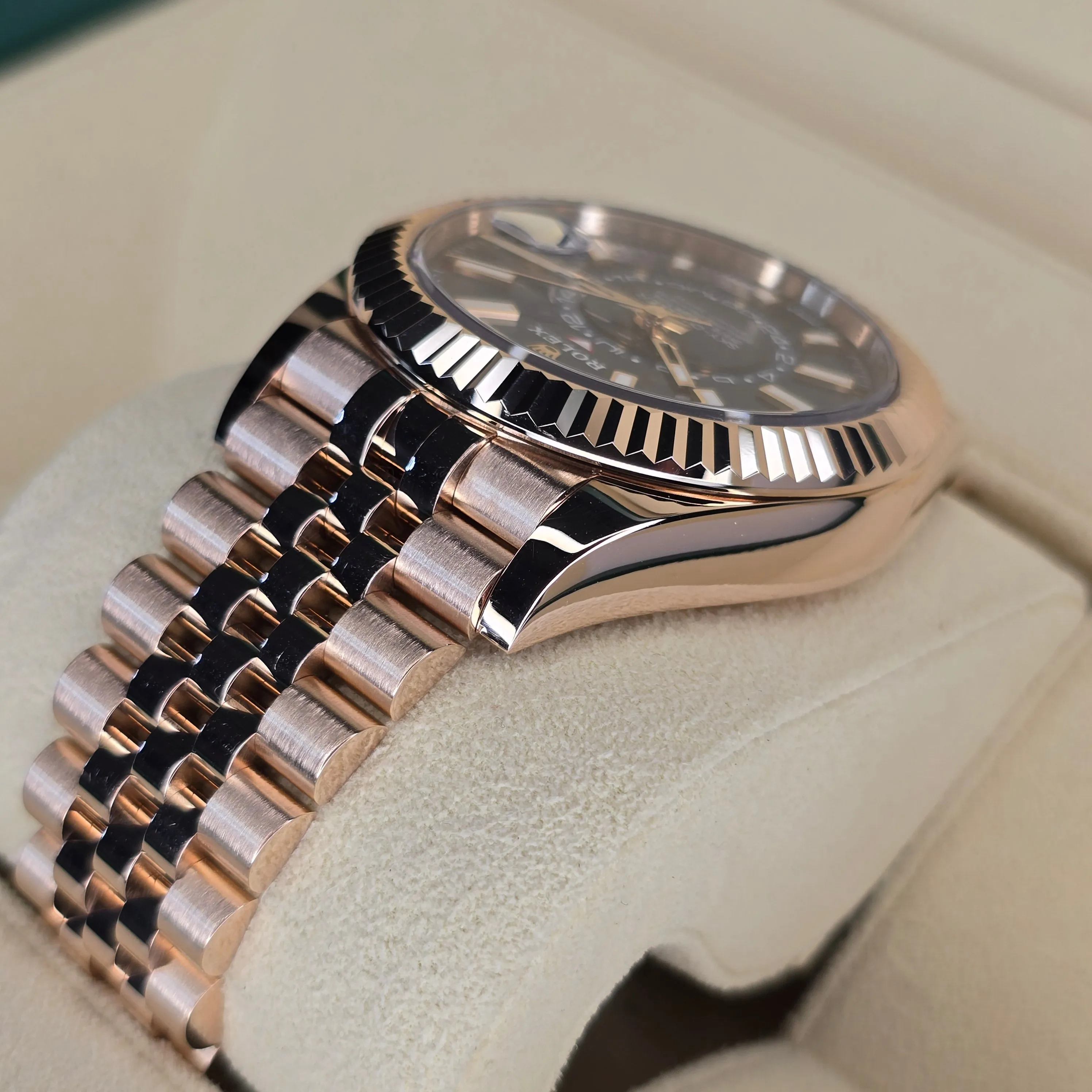 Rolex Sky-Dweller 336935 Rose Gold 336935 42mm