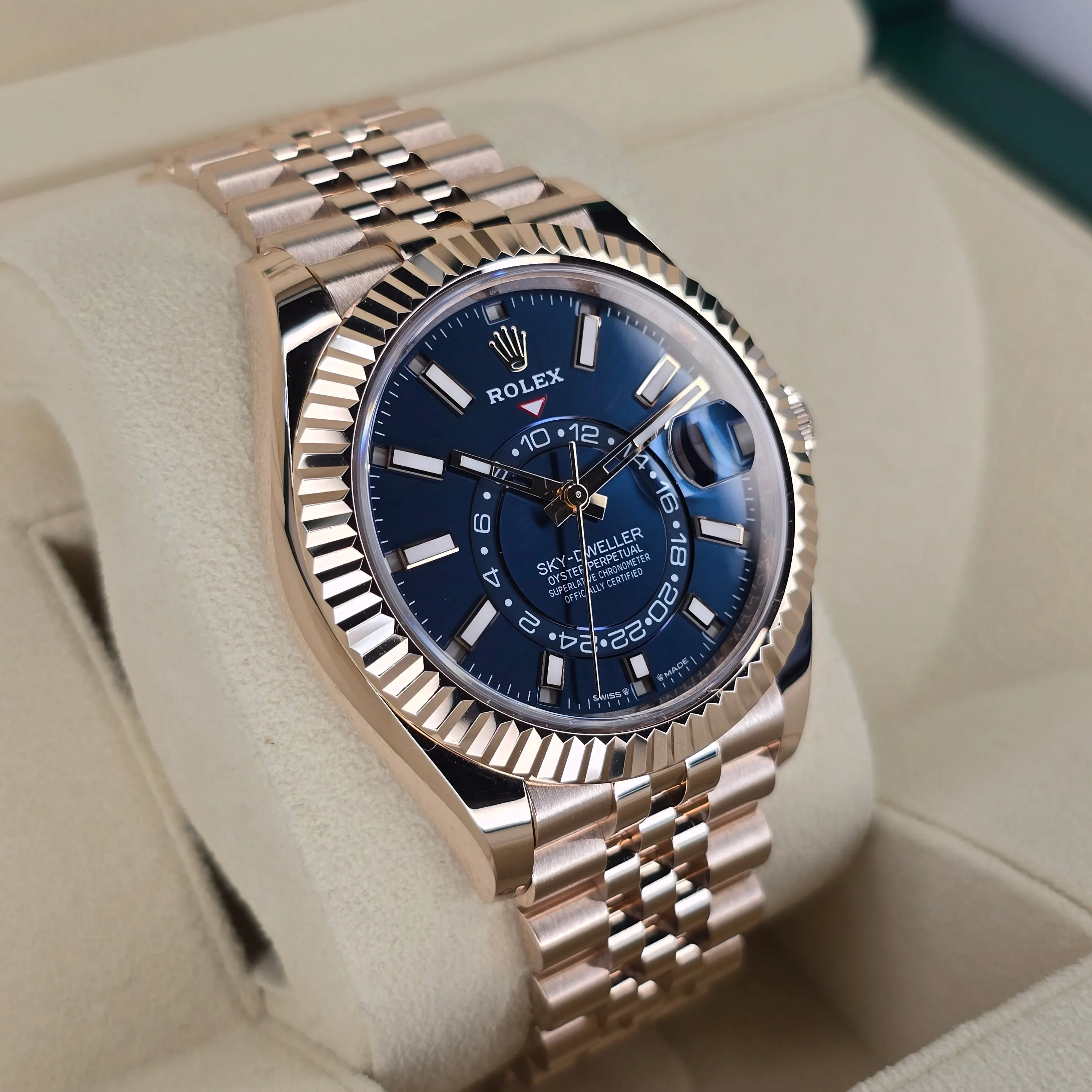 Rolex Sky-Dweller 336935 Rose Gold 336935 42mm