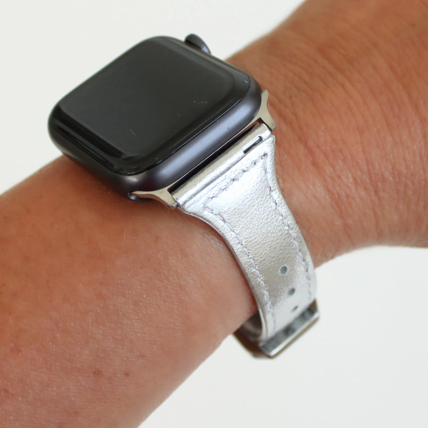 Slim Leather Watch Bands for Apple Watch