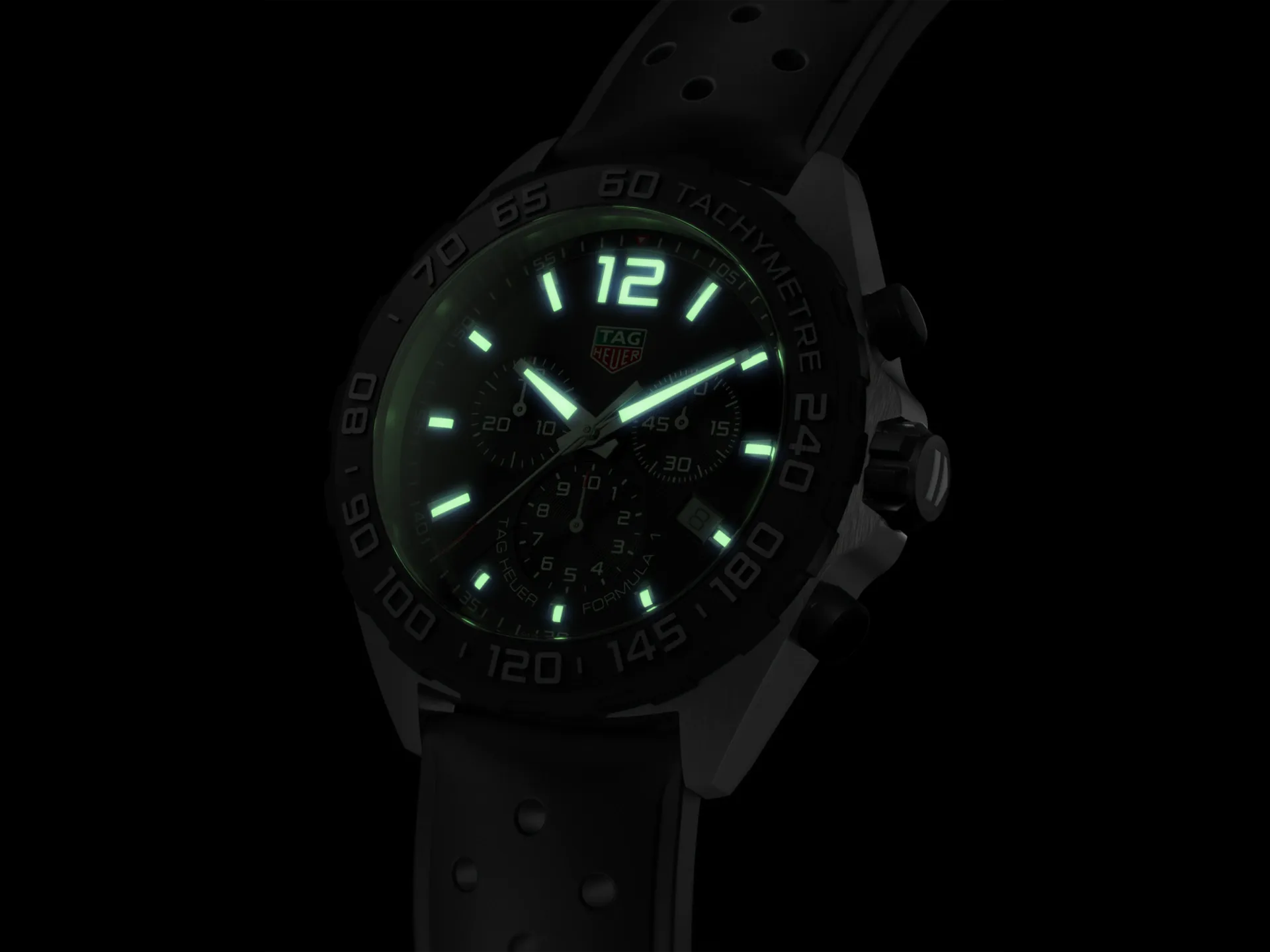 Tag Heuer Gents Formula 1 Chronograph 43mm Quartz - Black