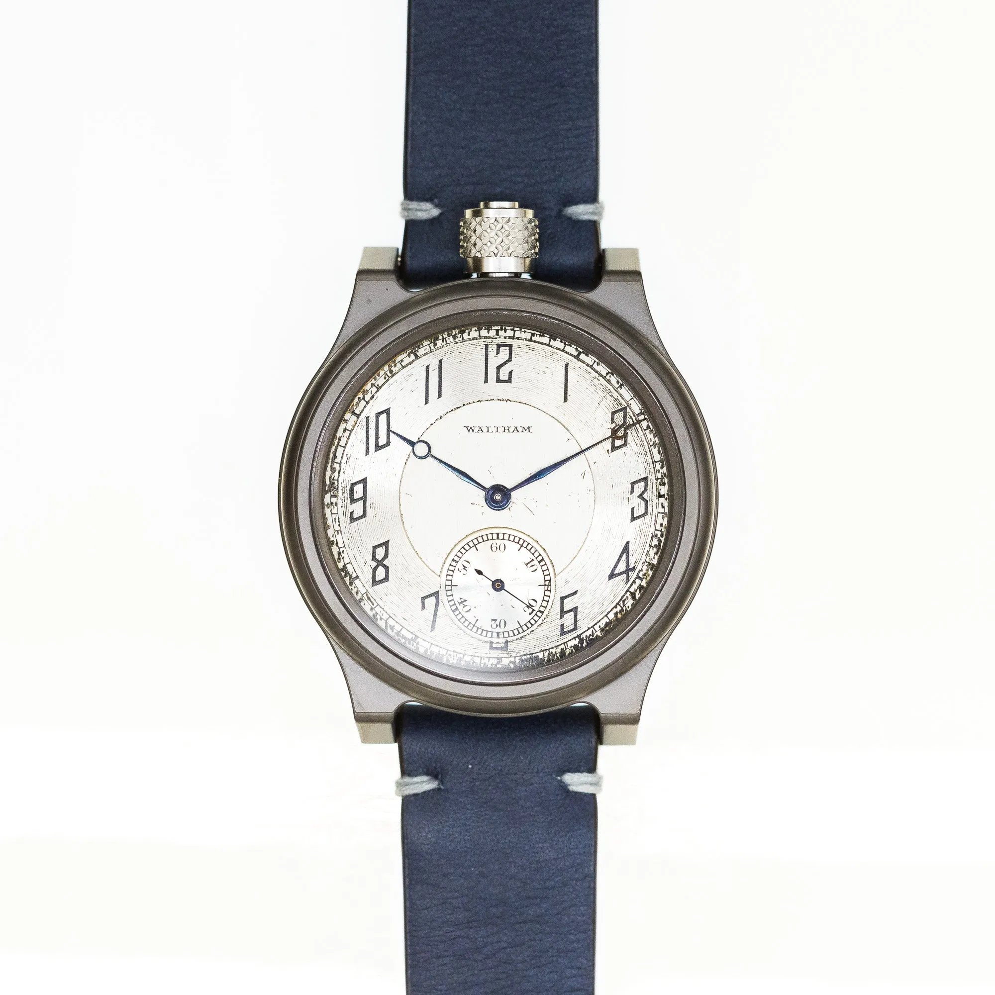 The Boston 390 (47mm)